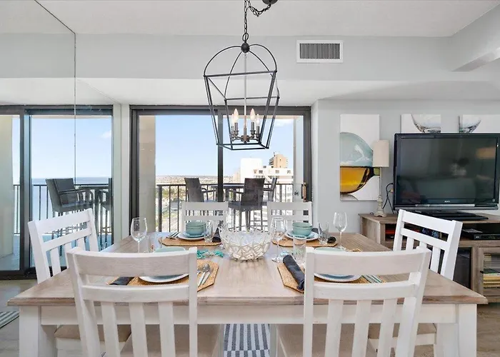 Stunning 2 Bedroom Side Ocean Front In 9400
