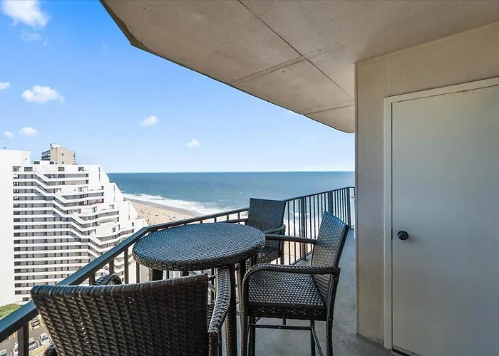 Stunning 2 Bedroom Side Ocean Front In 9400 Holiday home Ocean City