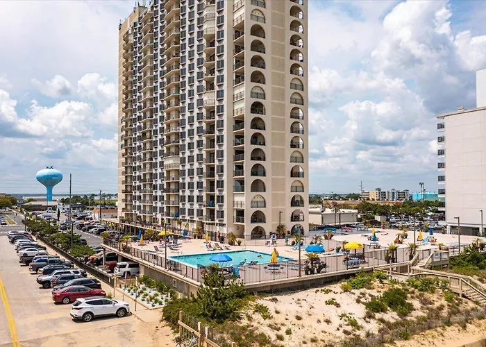 Stunning 2 Bedroom Side Ocean Front In 9400