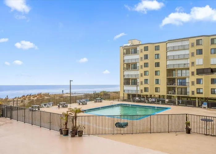 Stunning 2 Bedroom Side Ocean Front In 9400 * Ocean City